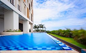 Eon Centennial Soho Hotel